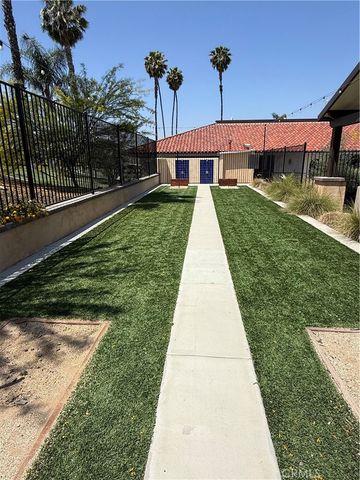 1536 S State St 48, Hemet, CA 92543