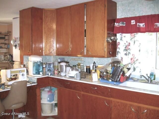 1188 Whiskey Jack Rd, Sandpoint, ID 83864