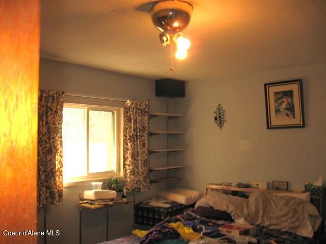 1188 Whiskey Jack Rd, Sandpoint, ID 83864