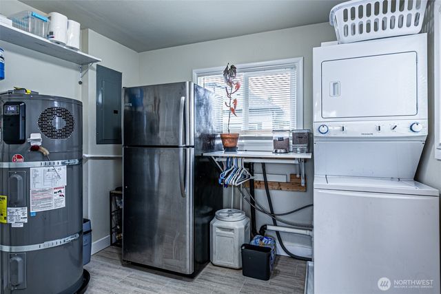 6447 S Warner Street, Tacoma, WA 98404
