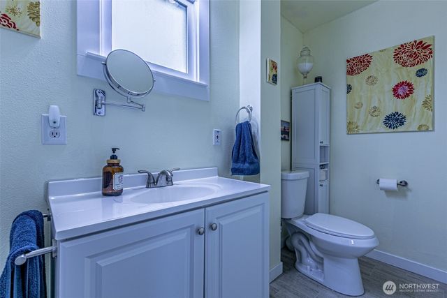 6447 S Warner Street, Tacoma, WA 98404