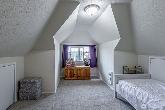 6447 S Warner Street, Tacoma, WA 98404
