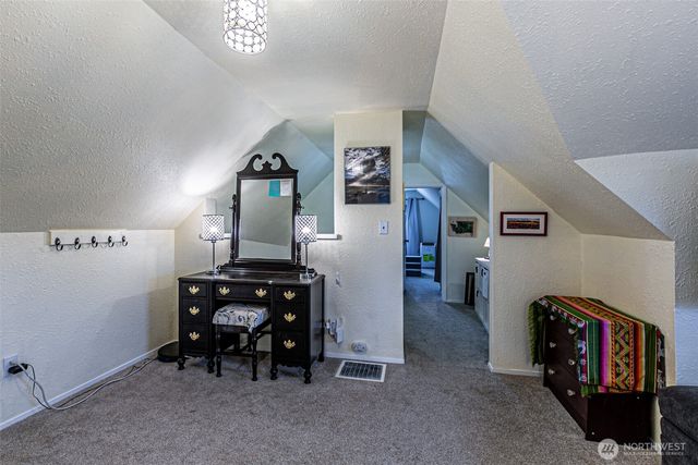 6447 S Warner Street, Tacoma, WA 98404