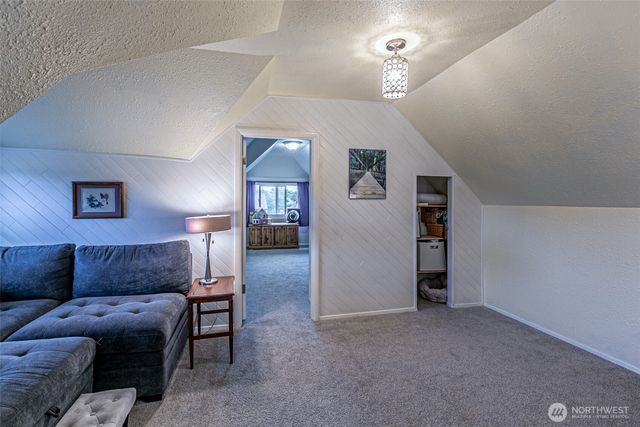 6447 S Warner Street, Tacoma, WA 98404