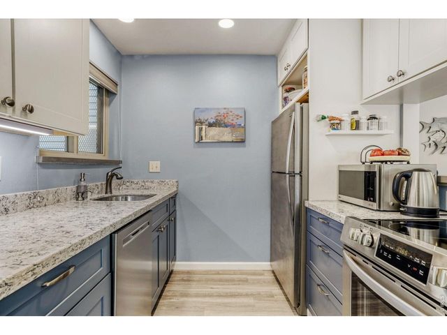 74 Huron Ct, Boulder, CO 80303