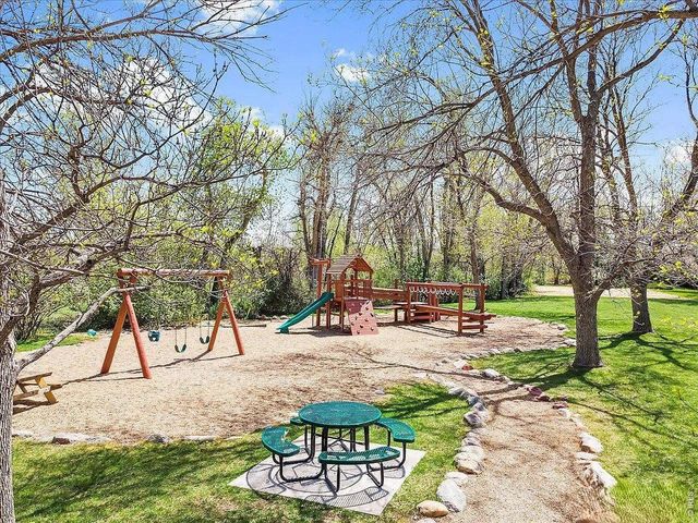 74 Huron Ct, Boulder, CO 80303