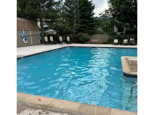 74 Huron Ct, Boulder, CO 80303