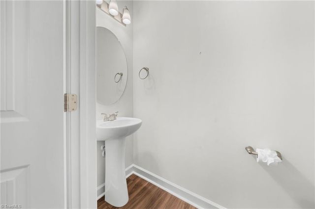 5512 Glad Acres Road, Pfafftown, NC 27040