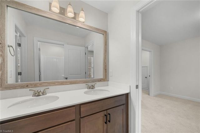 5512 Glad Acres Road, Pfafftown, NC 27040