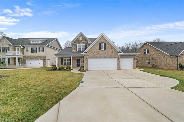 5512 Glad Acres Road, Pfafftown, NC 27040