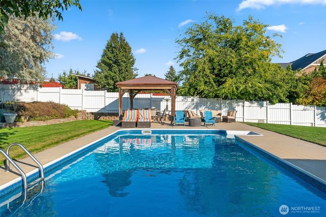 3110 SE 1st st, East Wenatchee, WA 98802