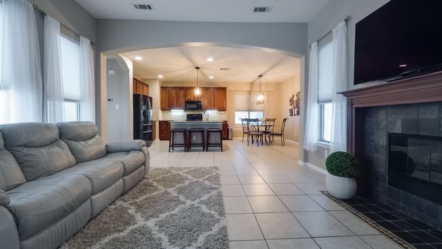 1144 Spanish Moss Drive, Savannah, TX 76227