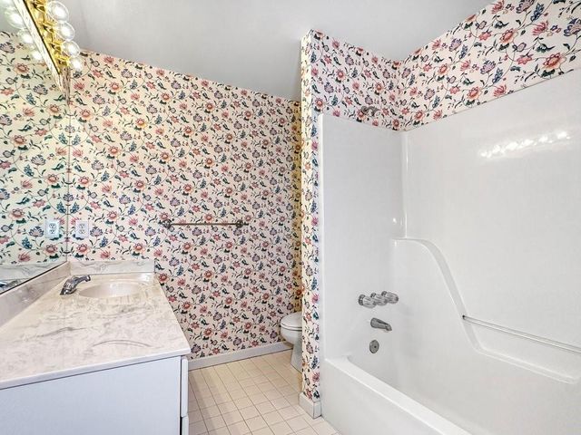 1262 Channel Park SW, Marietta, GA 30064