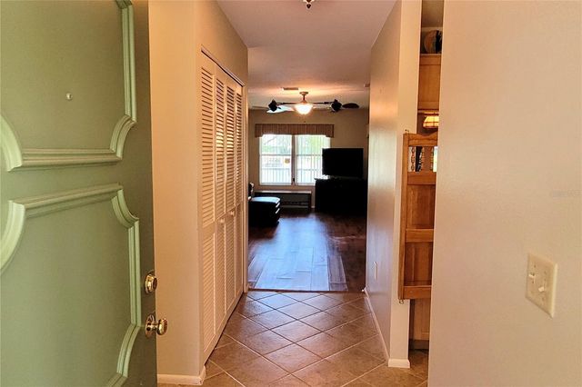 5071 BARRINGTON CIRCLE 1602, Sarasota, FL 34234