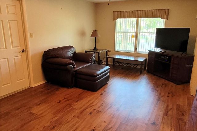 5071 BARRINGTON CIRCLE 1602, Sarasota, FL 34234