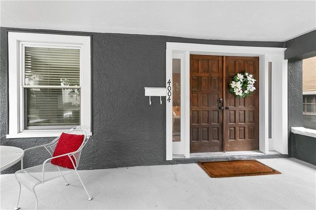 4004 Bell Street, Kansas City, MO 64111