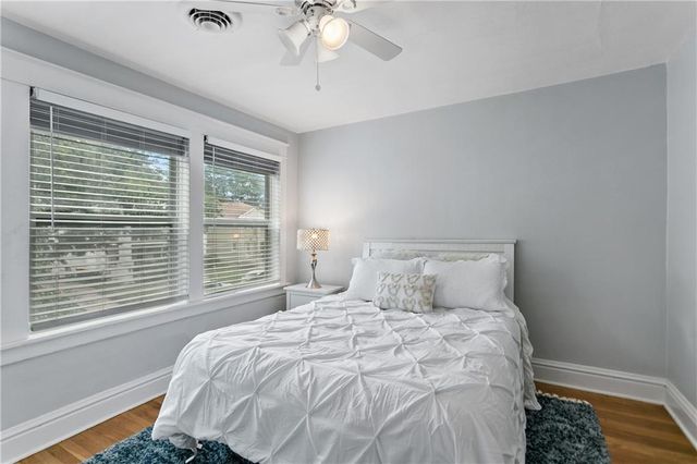 4004 Bell Street, Kansas City, MO 64111