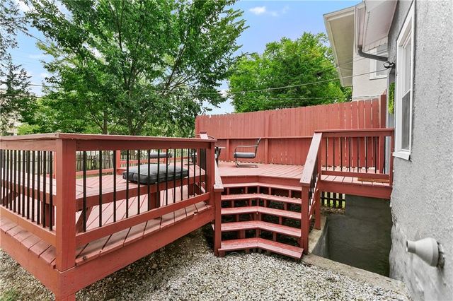 4004 Bell Street, Kansas City, MO 64111