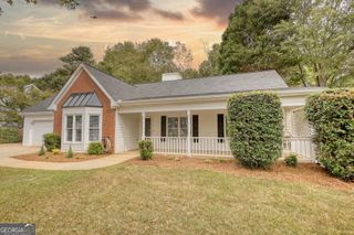 70 Summer Walk Drive, Covington, GA 30016