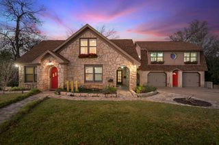 111 E 2nd ST, Georgetown, TX 78626