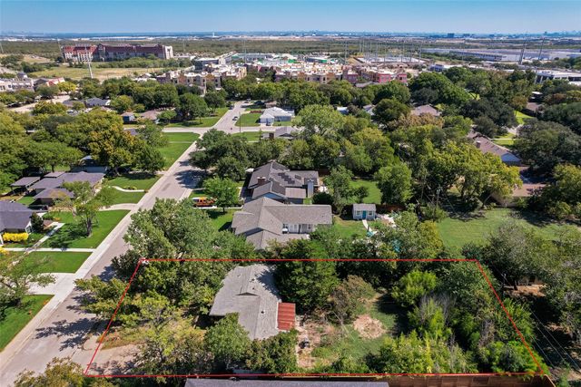 826 E Texas Street, Grapevine, TX 76051