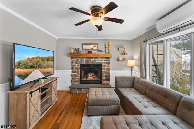 27 Condict Rd, Roxbury Twp., NJ 07850