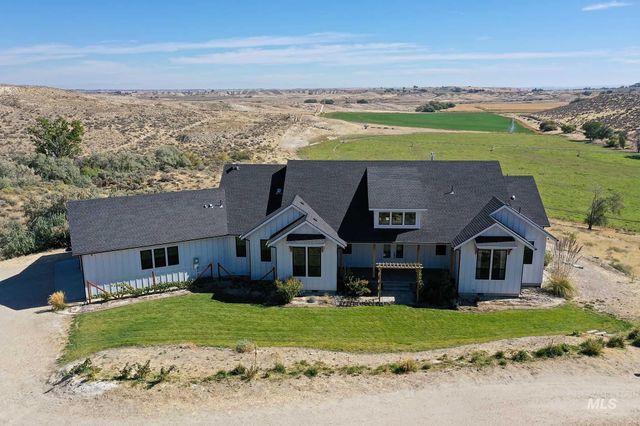 876 Coyote Gulch Rd, Adrian, OR 97901 property photo