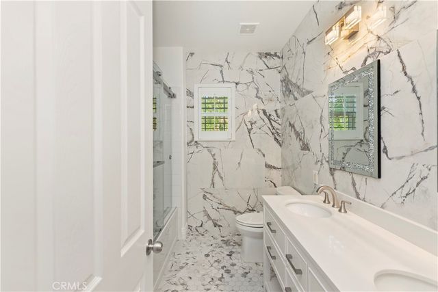 8851 Soothing Court, Corona, CA 92883