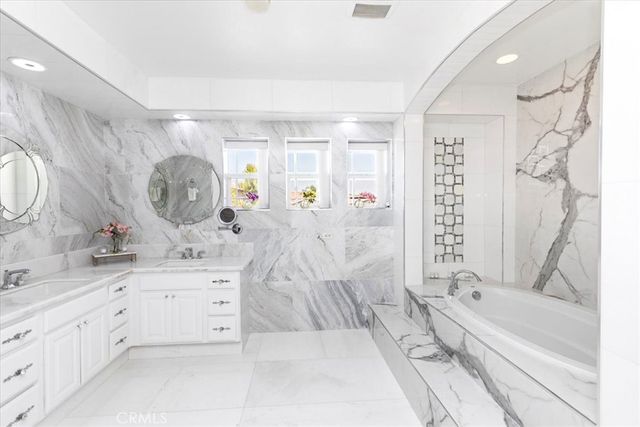 8851 Soothing Court, Corona, CA 92883