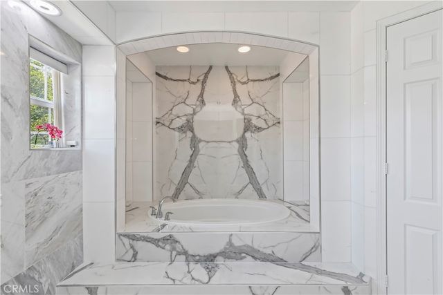 8851 Soothing Court, Corona, CA 92883