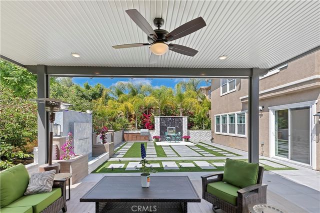 8851 Soothing Court, Corona, CA 92883