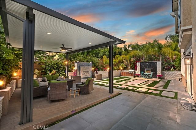 8851 Soothing Court, Corona, CA 92883