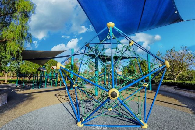 8851 Soothing Court, Corona, CA 92883