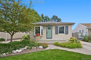 8444 Hettenberger Avenue, Warren, MI 48093