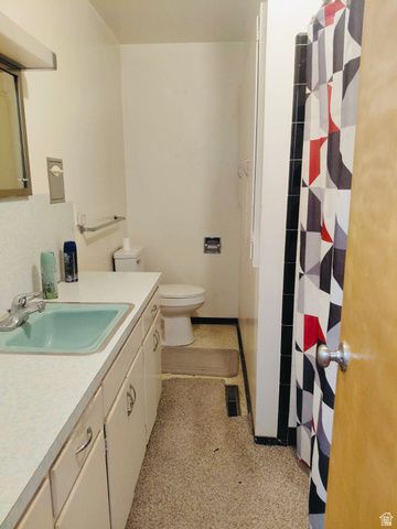 237 N 500 W, Vernal, UT 84078