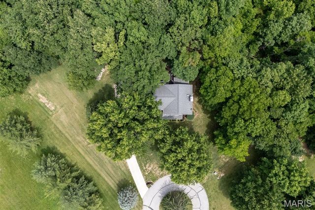 5 Wolf Creek Court, St Peters, MO 63376
