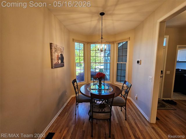 16792 Lyonhurst Circle, Northville Township, MI 48168