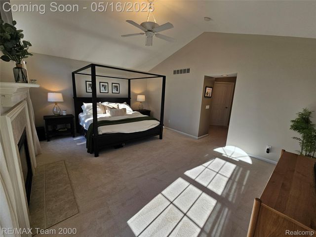 16792 Lyonhurst Circle, Northville Township, MI 48168