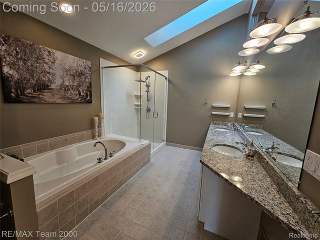 16792 Lyonhurst Circle, Northville Township, MI 48168