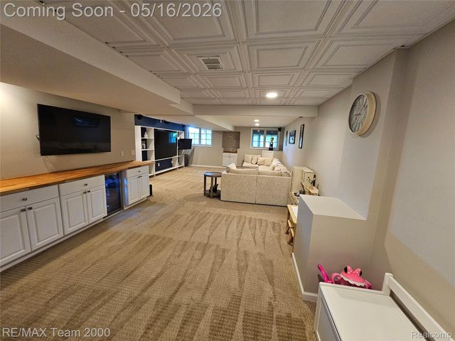 16792 Lyonhurst Circle, Northville Township, MI 48168