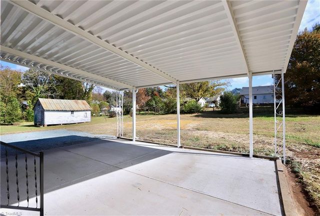 705 Washington Street, Graham, NC 27253