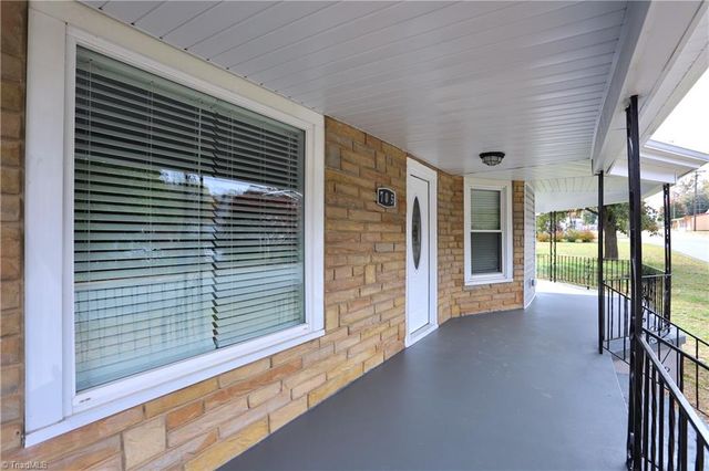 705 Washington Street, Graham, NC 27253