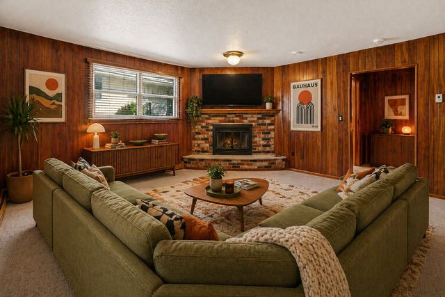 2807 Edgewood Drive N, Fargo, ND 58102