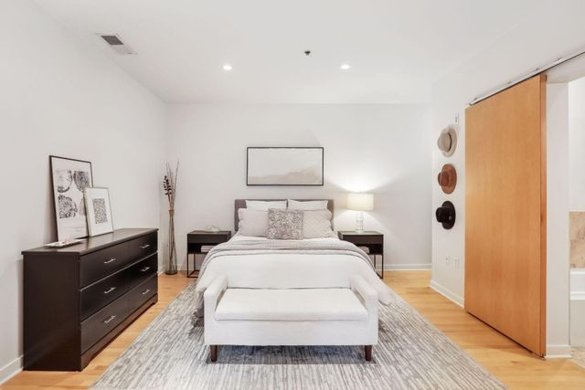 3116 W Lake Street 217, Minneapolis, MN 55416