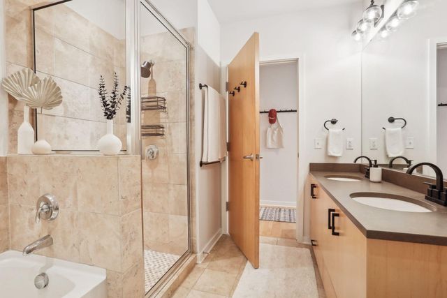 3116 W Lake Street 217, Minneapolis, MN 55416