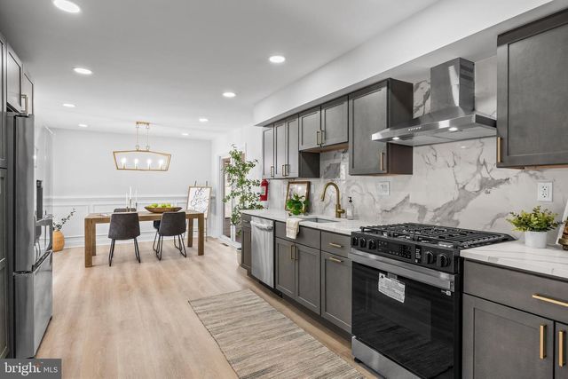 2204 NEW ALBANY RD, Cinnaminson, NJ 08077