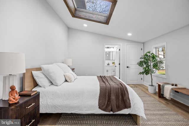 2204 NEW ALBANY RD, Cinnaminson, NJ 08077