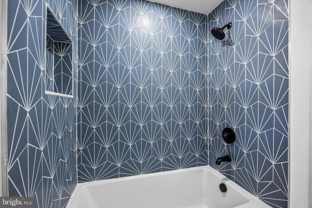 2204 NEW ALBANY RD, Cinnaminson, NJ 08077