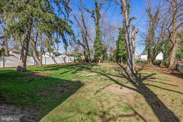 2204 NEW ALBANY RD, Cinnaminson, NJ 08077