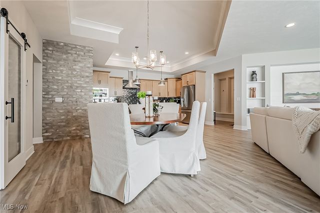 5302 Charlotte's Way SL33, Sheffield Village, OH 44035